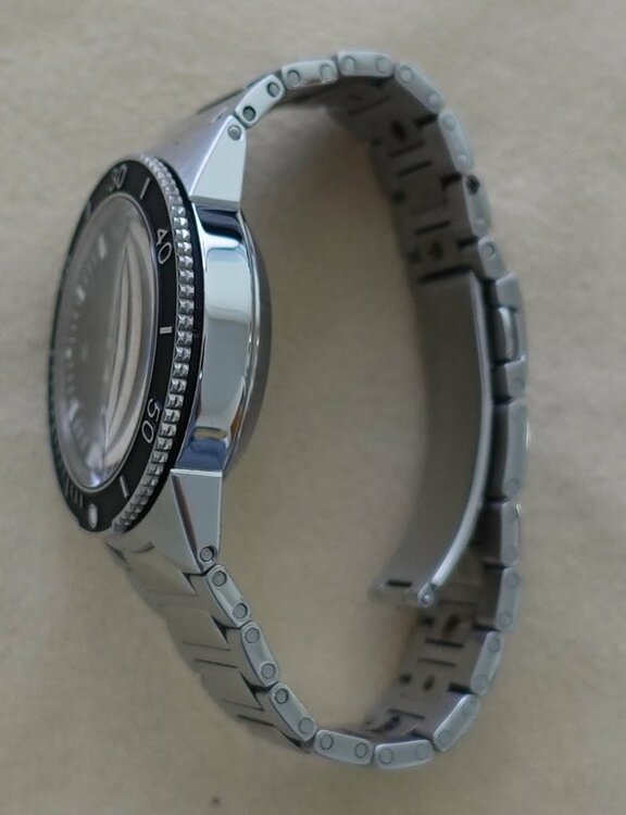 アクアタイマーＧＳＴ（高級時計）の商品画像 - 査定依頼日：2026年1月4日 - 最高査定価格：440,000円