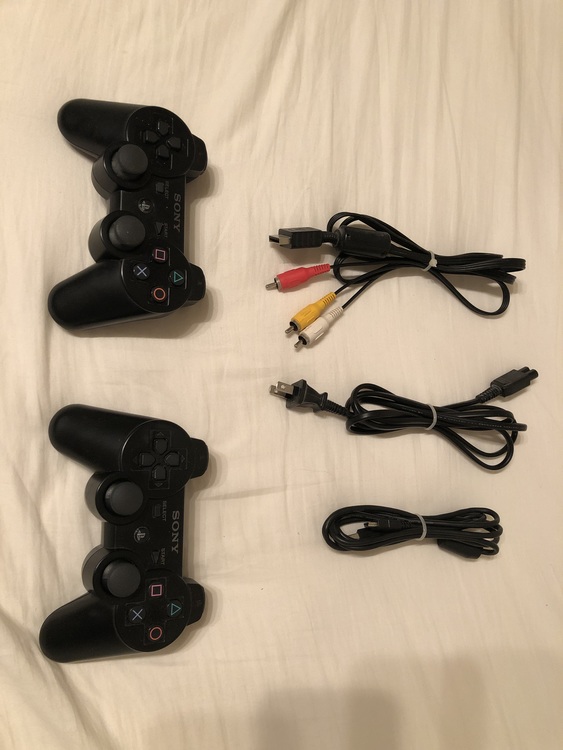 PS3 CECH-3000A（ゲーム機本体・ゲームソフト）の商品画像 - 査定依頼日：2021年4月19日 - 最高査定価格：3,000円