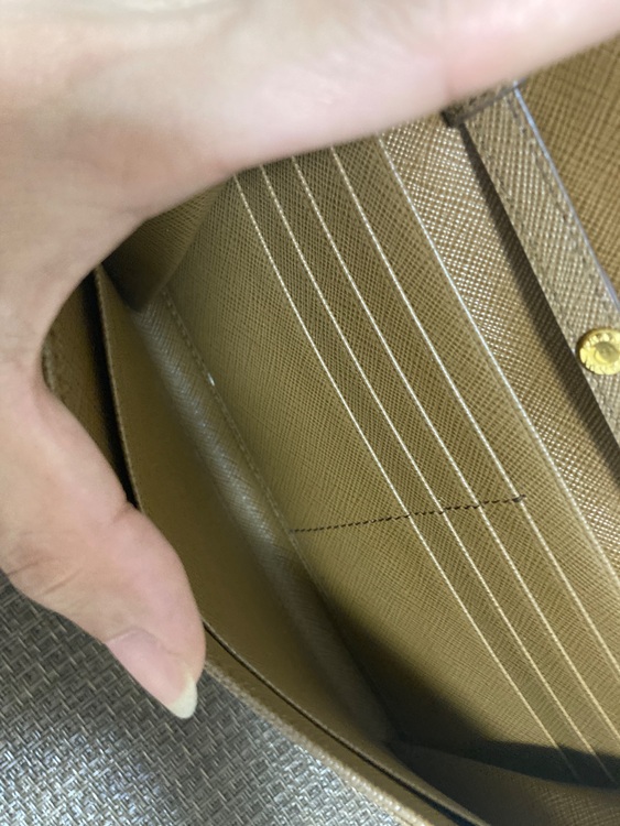 プラダ  （ブランドバッグ）の商品画像 - 査定依頼日：2025年9月4日 - 最高査定価格：48,000円