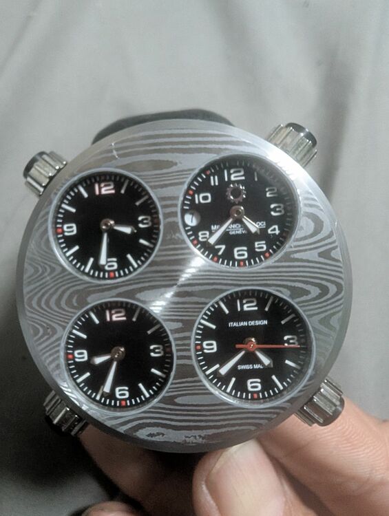 その他 その他 W01ddibl（高級時計）の商品画像 - 査定依頼日：2025年10月31日 - 最高査定価格：30,000円