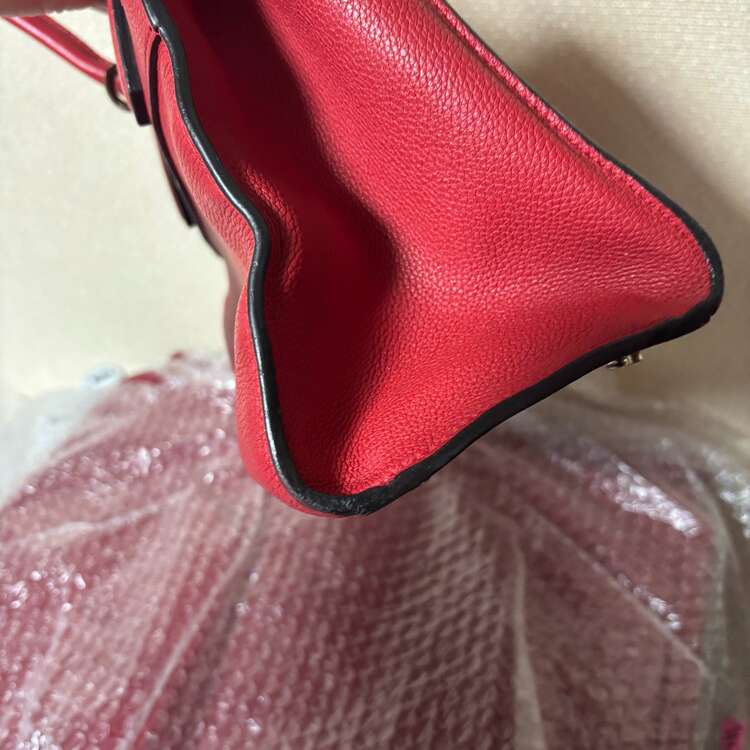 ルイヴィトン シティ スティーマー PM ルージュ （ブランドバッグ）の商品画像 - 査定依頼日：2025年3月14日 - 最高査定価格：80,000円