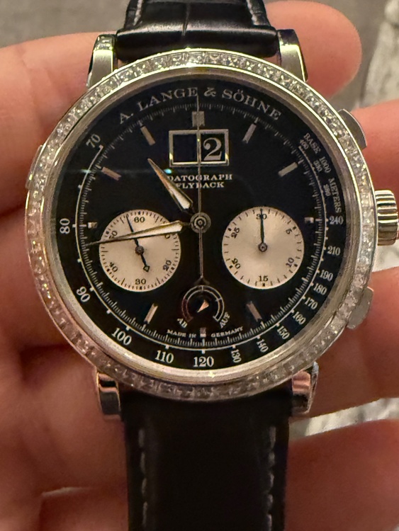 ダトグラフアップダウン（高級時計）の商品画像 - 査定依頼日：2025年12月8日 - 最高査定価格：16,800,000円