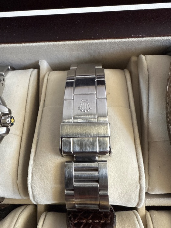 ロレックス サブマリーナー 876135（高級時計）の商品画像 - 査定依頼日：2025年6月17日 - 最高査定価格：2,400,000円