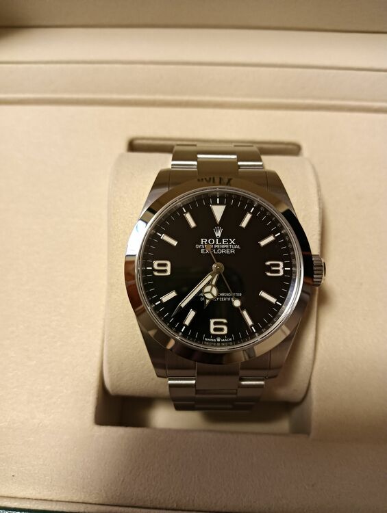 ロレックス エクスプローラー （高級時計）の商品画像 - 査定依頼日：2025年10月31日 - 最高査定価格：1,480,000円