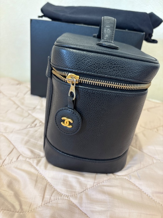 バニティ（ブランドバッグ）の商品画像 - 査定依頼日：2025年9月29日 - 最高査定価格：70,000円