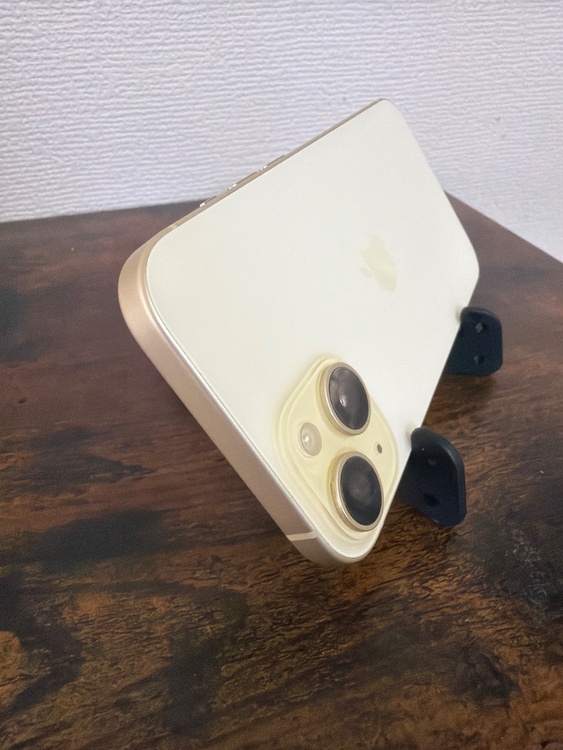 iPhone iPhone 15 256GB SIMフリー（スマホ）の商品画像 - 査定依頼日：2026年8月15日 - 最高査定価格：75,000円