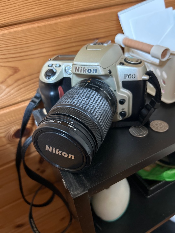 ニコンf60（カメラ）の商品画像 - 査定依頼日：2026年2月11日 - 最高査定価格：550円