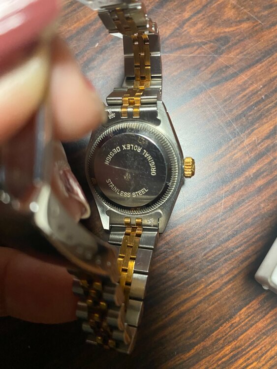 ロレックス デイデイト （高級時計）の商品画像 - 査定依頼日：2026年2月27日 - 最高査定価格：700,000円