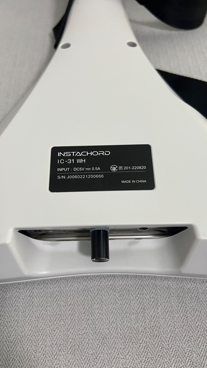 インスタコード（INSTACHORD IC-31 WH（ピアノ・楽器・PA機材）の商品画像 - 査定依頼日：2026年10月11日 - 最高査定価格：8,000円