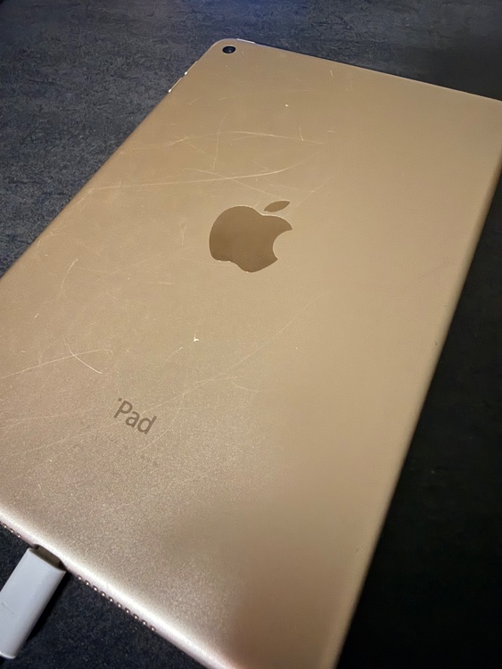 iPad mini 4（PC・タブレット）の商品画像 - 査定依頼日：2026年6月1日 - 最高査定価格：100,000円