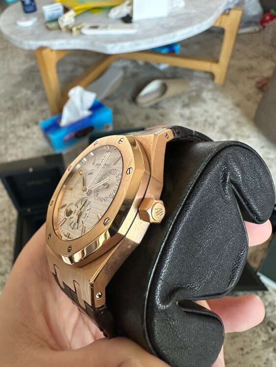 デュアルタイム（高級時計）の商品画像 - 査定依頼日：2024年12月9日 - 最高査定価格：4,050,000円