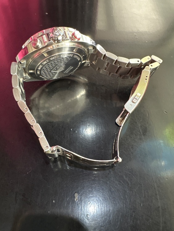 タグホイヤー フォーミュラ caz2010-0 wuu792（高級時計）の商品画像 - 査定依頼日：2025年6月28日 - 最高査定価格：140,000円