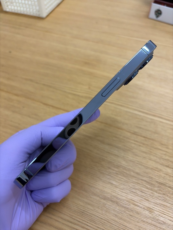 MLUU3J/A（スマホ）の商品画像 - 査定依頼日：2026年4月16日 - 最高査定価格：43,000円