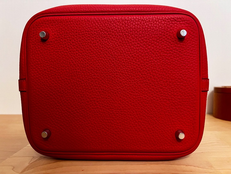 ピコタン22（ブランドバッグ）の商品画像 - 査定依頼日：2025年11月11日 - 最高査定価格：400,000円