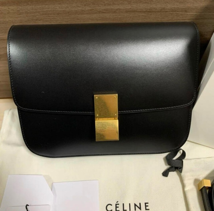 セリーヌ  （ブランドバッグ）の商品画像 - 査定依頼日：2025年7月31日 - 最高査定価格：70,000円