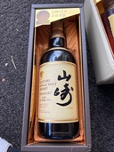 ウイスキー サントリー山崎 （お酒）の商品画像 - 査定依頼日：2026年4月25日 - 最高査定価格：21,000円