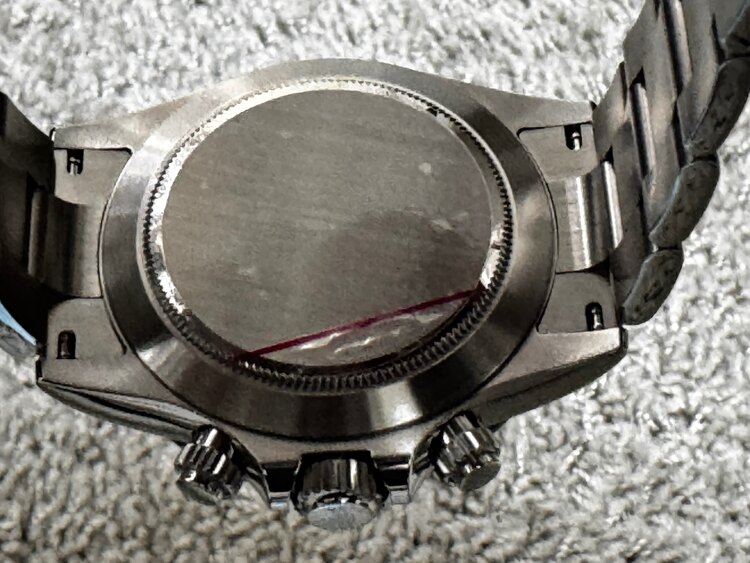 ロレックス デイトナ Ref.116500L（高級時計）の商品画像 - 査定依頼日：2025年1月29日 - 最高査定価格：4,400,000円