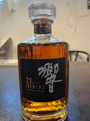 ウイスキー サントリー響 （お酒）の商品画像 - 査定依頼日：2024年12月30日 - 最高査定価格：67,000円