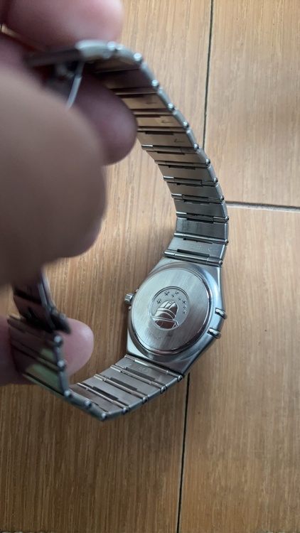 オメガ コンステーション 1512.3（高級時計）の商品画像 - 査定依頼日：2026年1月23日 - 最高査定価格：115,000円