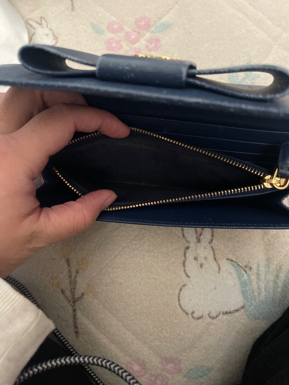 プラダ  （ブランドバッグ）の商品画像 - 査定依頼日：2025年11月8日 - 最高査定価格：25,000円