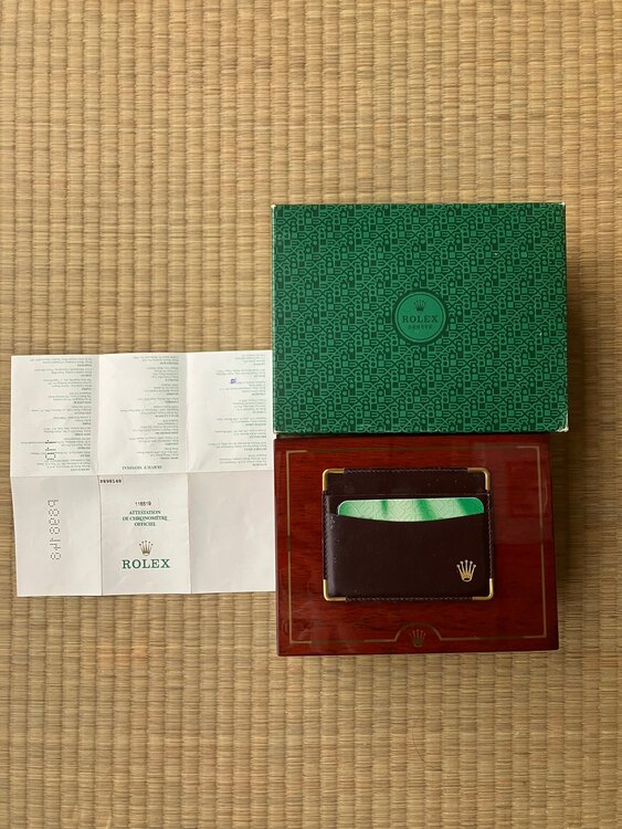 ロレックス デイトナ 11651（高級時計）の商品画像 - 査定依頼日：2025年2月21日 - 最高査定価格：3,600,000円