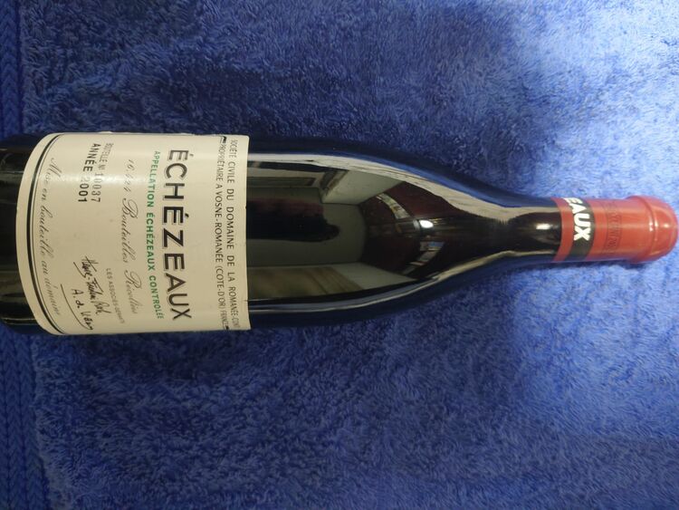 ワイン エシェゾー （お酒）の商品画像 - 査定依頼日：2025年9月19日 - 最高査定価格：290,000円