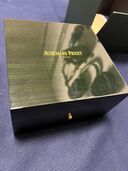 ロイヤルオーク 15400ST.OO.1220ST.01（高級時計）の商品画像 - 査定依頼日：2025年11月19日 - 最高査定価格：5,300,000円