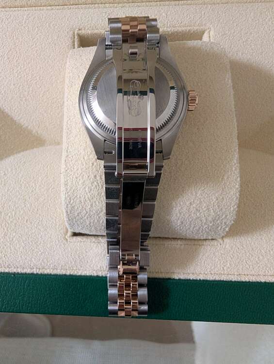 ロレックス デイトナ （高級時計）の商品画像 - 査定依頼日：2025年3月18日 - 最高査定価格：2,300,000円