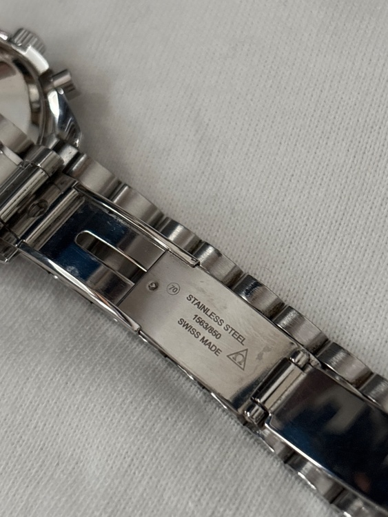 オメガ スピードマスター デイト（高級時計）の商品画像 - 査定依頼日：2026年4月10日 - 最高査定価格：290,000円