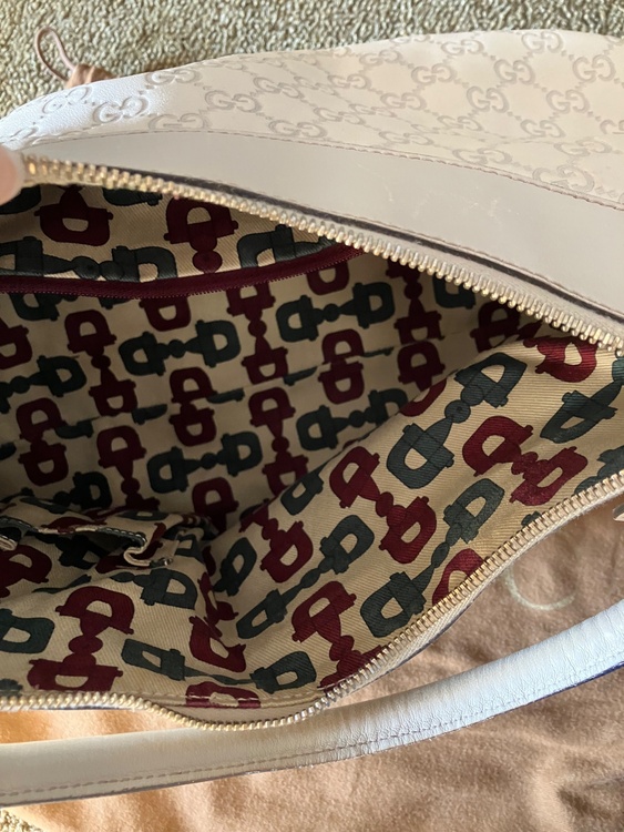 シマラインレザー（ブランドバッグ）の商品画像 - 査定依頼日：2026年1月24日 - 最高査定価格：40,000円