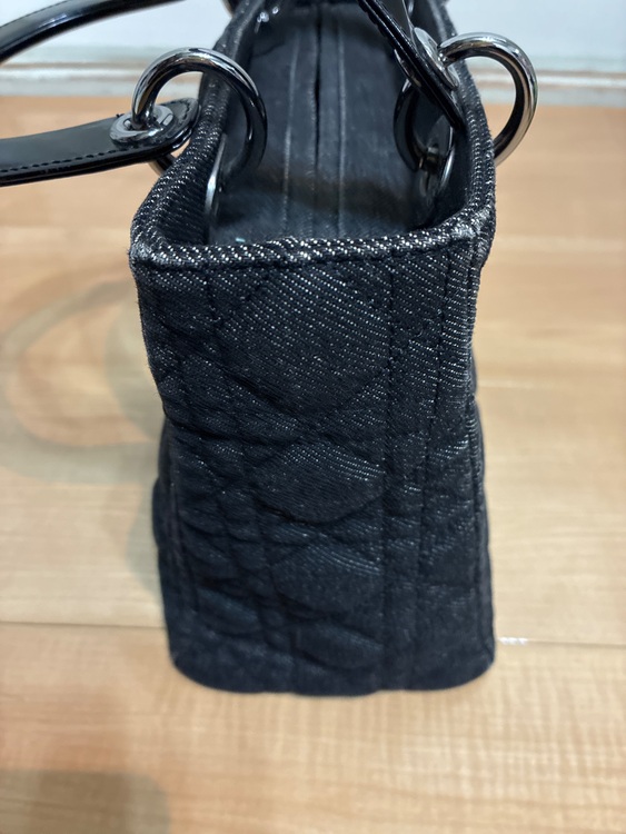 ディオール  （ブランドバッグ）の商品画像 - 査定依頼日：2025年12月2日 - 最高査定価格：150,000円