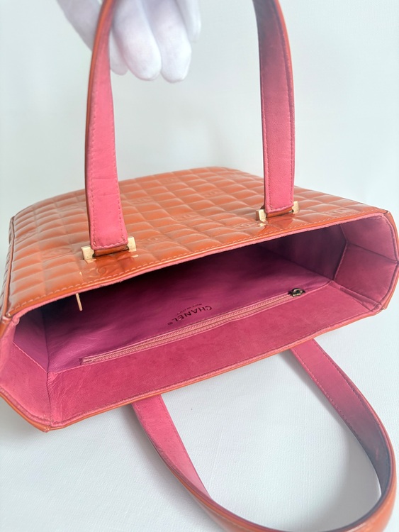 チョコバートートバッグ（ブランドバッグ）の商品画像 - 査定依頼日：2025年7月14日 - 最高査定価格：317,000円