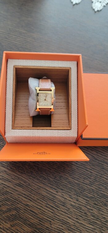 エルメス（高級時計）の商品画像 - 査定依頼日：2026年3月20日 - 最高査定価格：80,000円