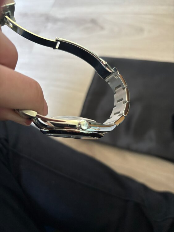 126334 デイトジャスト41（高級時計）の商品画像 - 査定依頼日：2025年1月18日 - 最高査定価格：1,900,000円