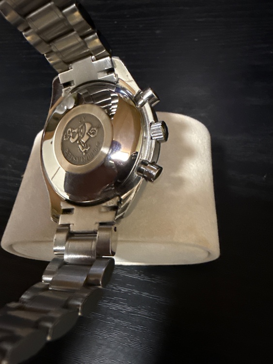 オメガ スピードマスター （高級時計）の商品画像 - 査定依頼日：2026年3月8日 - 最高査定価格：245,000円