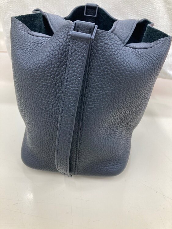 エルメス ピコタン （ブランドバッグ）の商品画像 - 査定依頼日：2025年4月24日 - 最高査定価格：620,000円