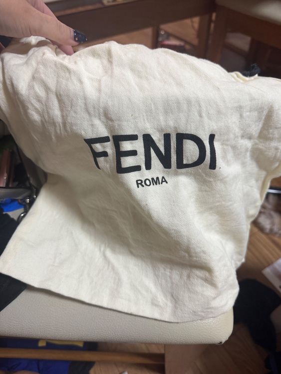 カバン（ブランドバッグ）の商品画像 - 査定依頼日：2025年10月19日 - 最高査定価格：65,000円