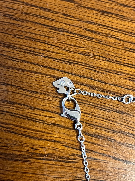 スワロフスキー（ブランド財布・小物）の商品画像 - 査定依頼日：2025年6月13日 - 最高査定価格：1,500円