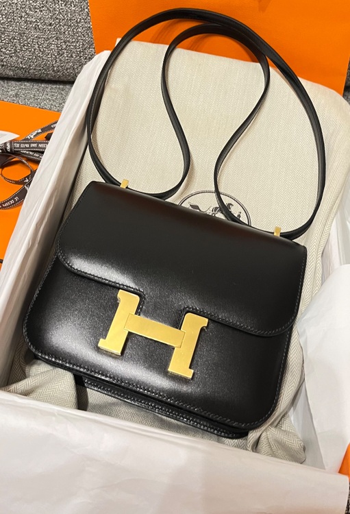 コンスタンスミニ（ブランドバッグ）の商品画像 - 査定依頼日：2025年9月16日 - 最高査定価格：1,750,000円