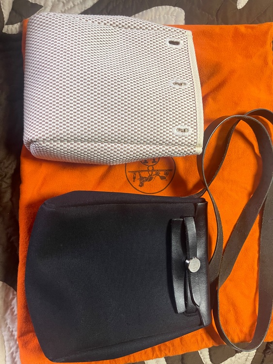 エールバッグショルダー（ブランドバッグ）の商品画像 - 査定依頼日：2025年9月11日 - 最高査定価格：300,000円