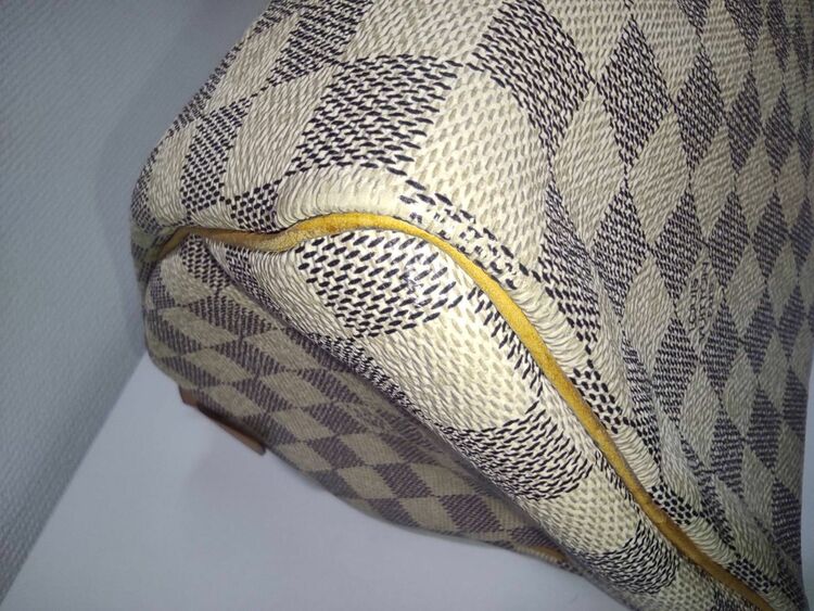 ヴィトン ダミエアズール スピーディ25（ブランドバッグ）の商品画像 - 査定依頼日：2025年8月23日 - 最高査定価格：70,000円