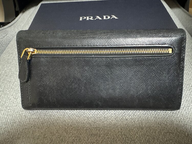 プラダ  （ブランドバッグ）の商品画像 - 査定依頼日：2025年5月7日 - 最高査定価格：5,000円