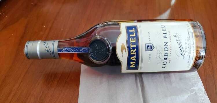 マーテル コルドンブル（お酒）の商品画像 - 査定依頼日：2024年12月21日 - 最高査定価格：14,500円