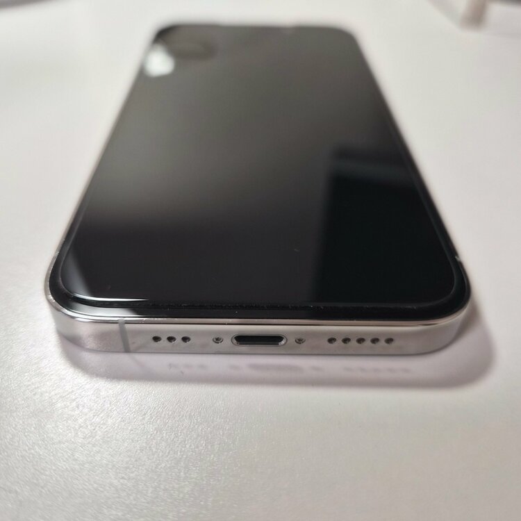 iPhone 13 Pro 256GB SIMフリー（スマホ）の商品画像 - 査定依頼日：2026年3月5日 - 最高査定価格：49,000円