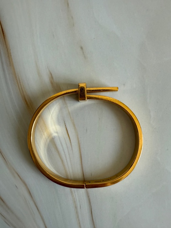 ブレスレット（ブランド財布・小物）の商品画像 - 査定依頼日：2025年8月5日 - 最高査定価格：6,000円