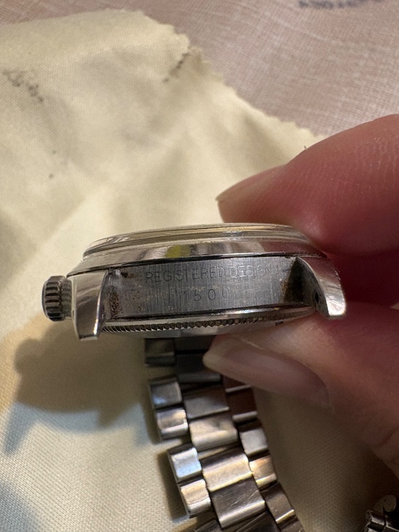 ロレックス パーペチュアルデイト 150（高級時計）の商品画像 - 査定依頼日：2025年12月30日 - 最高査定価格：300,000円