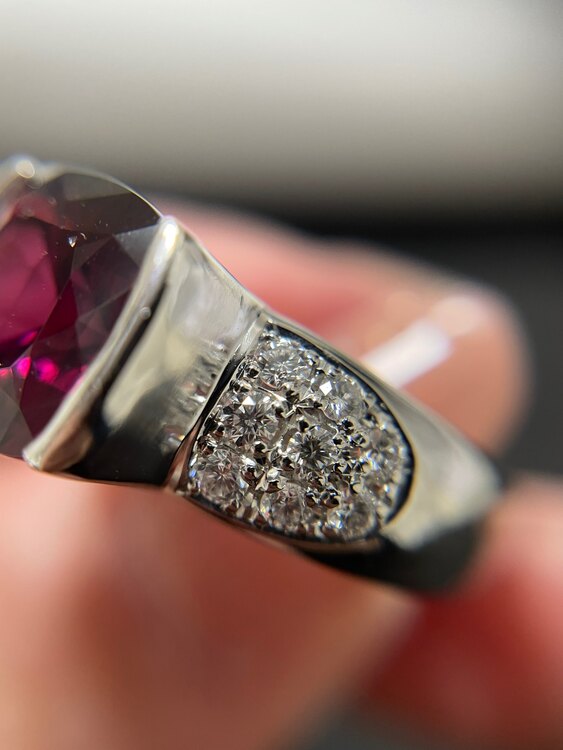 タサキリング　ガーネット（宝石）の商品画像 - 査定依頼日：2025年3月13日 - 最高査定価格：50,000円