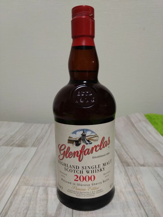 グレンファークラス 2000年（お酒）の商品画像 - 査定依頼日：2025年11月1日 - 最高査定価格：15,000円