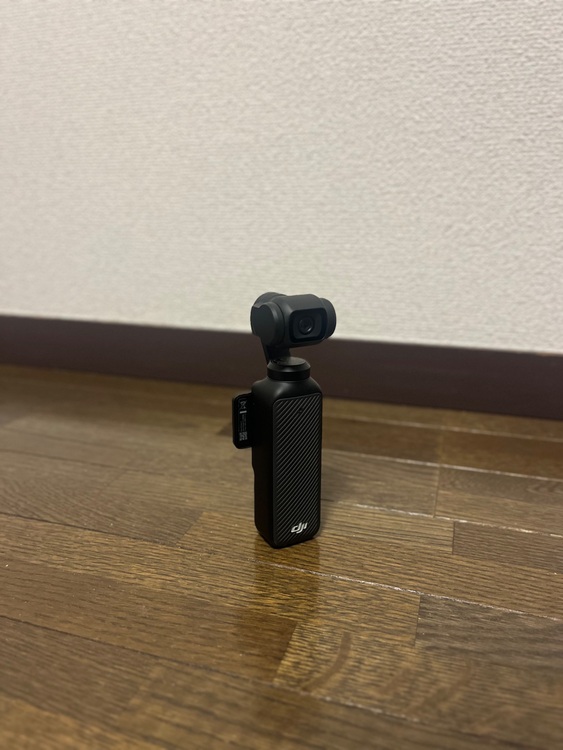 DJI osmo pocket 3 creator combo（カメラ）の商品画像 - 査定依頼日：2025年10月14日 - 最高査定価格：63,000円