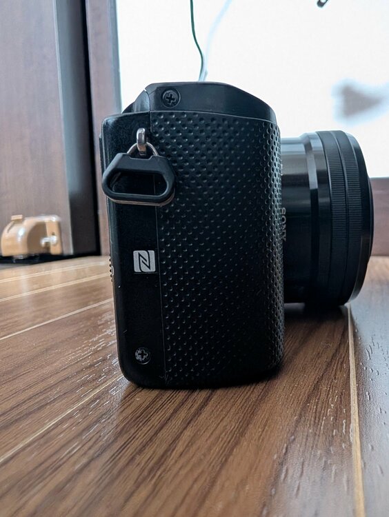 α5000（カメラ）の商品画像 - 査定依頼日：2026年1月19日 - 最高査定価格：10,000円